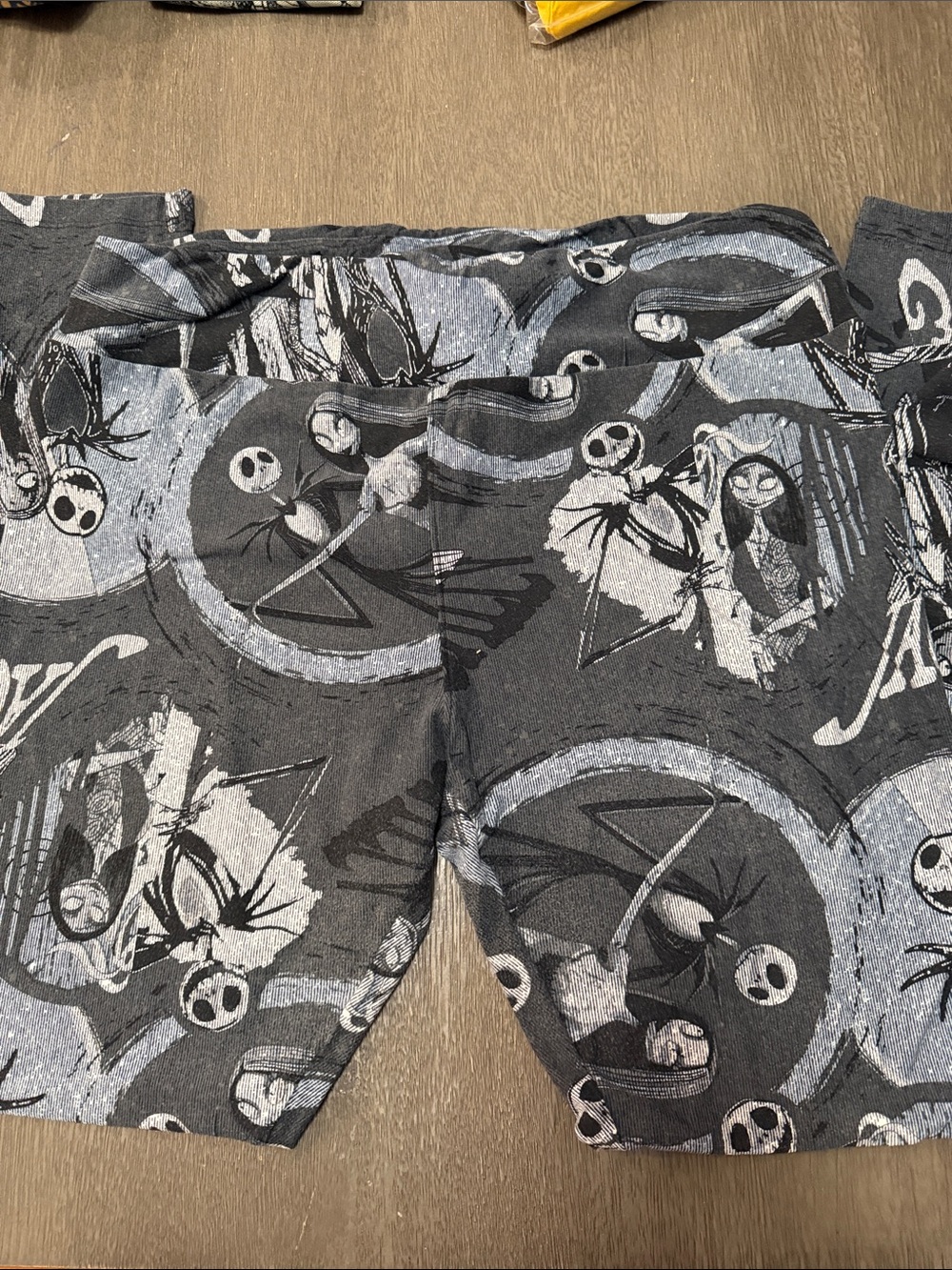 LulaRoe Women’s Nightmare Before Christmas leggings TC (12-18). VGUC.